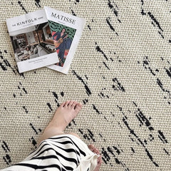 純天然羊毛を使用した機械織りのカーペット!長くご愛用できる高品質な一品(Swiss Cedar)