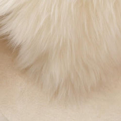 オーストラリア産高品質シープスキンラグ:厚手の長毛、快適さと贅沢さの完璧な融合(Sheepskin)