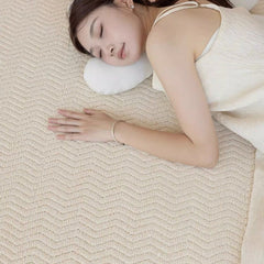 純天然羊毛を使用した機械織りのカーペット!長くご愛用できる高品質な一品(Order)
