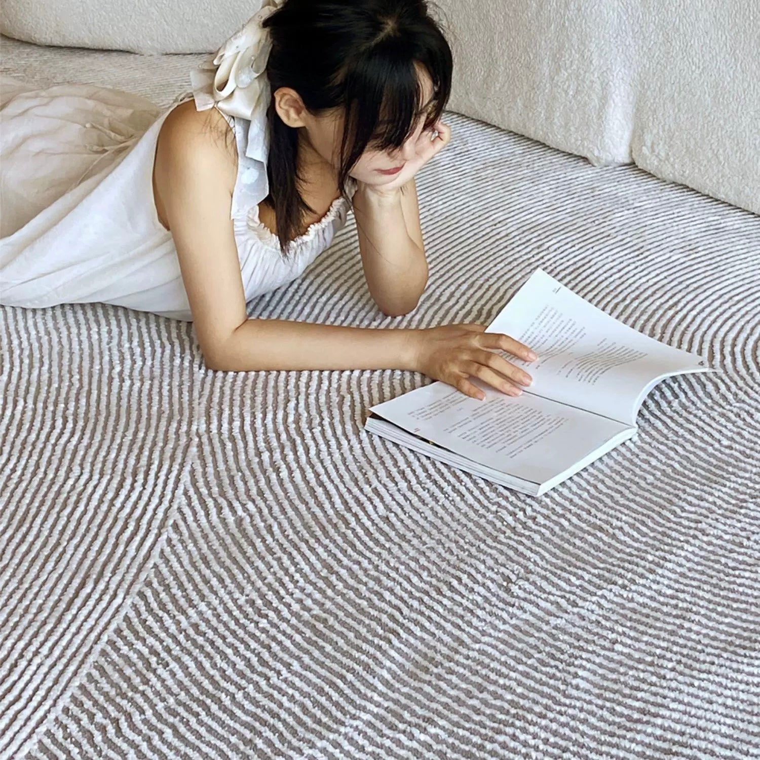 ホテル仕様品質！贅沢ウィルトン織の高品質カーペット(SONATA)