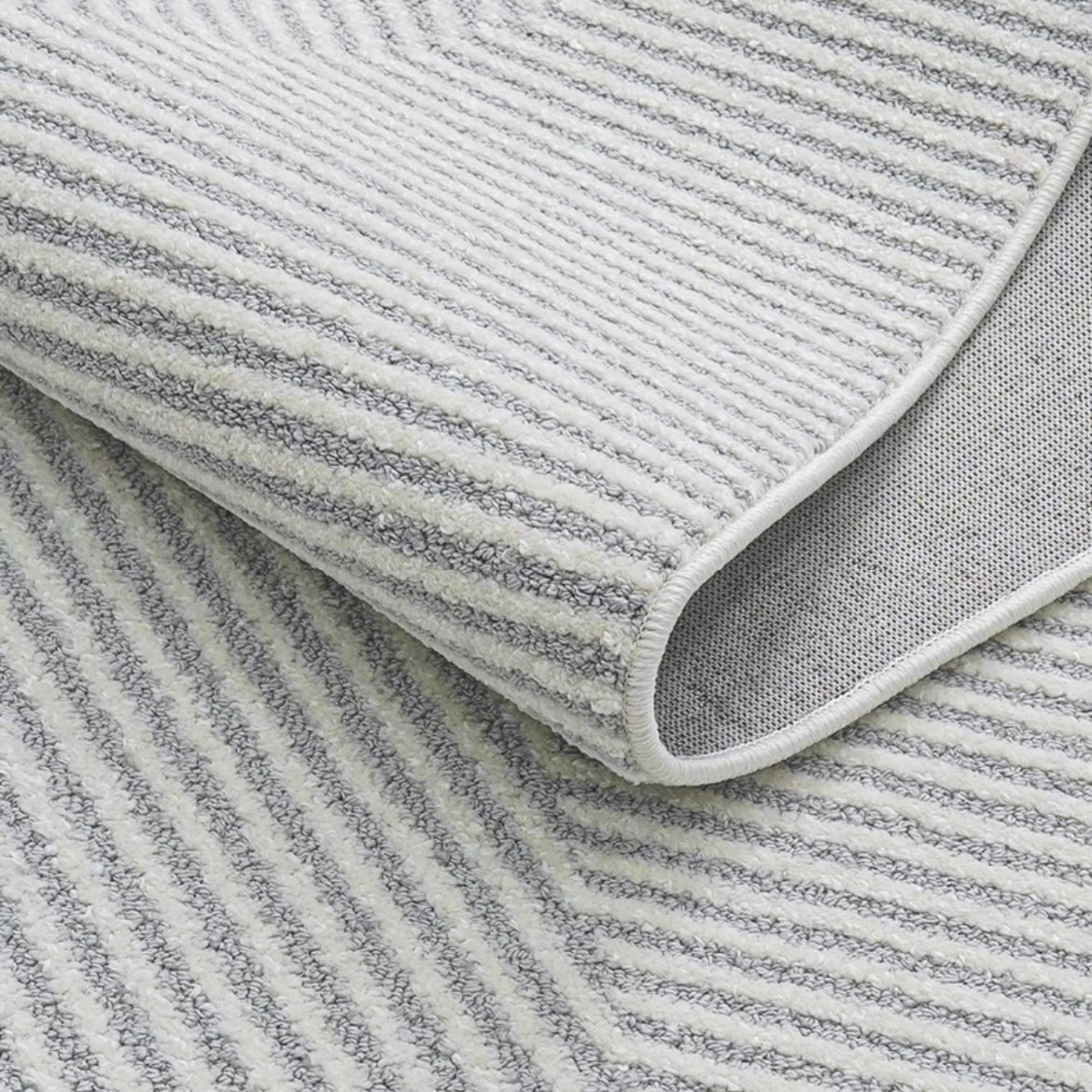 定番北欧風3Dデザインのウィルトン織カーペット（Kaidi）