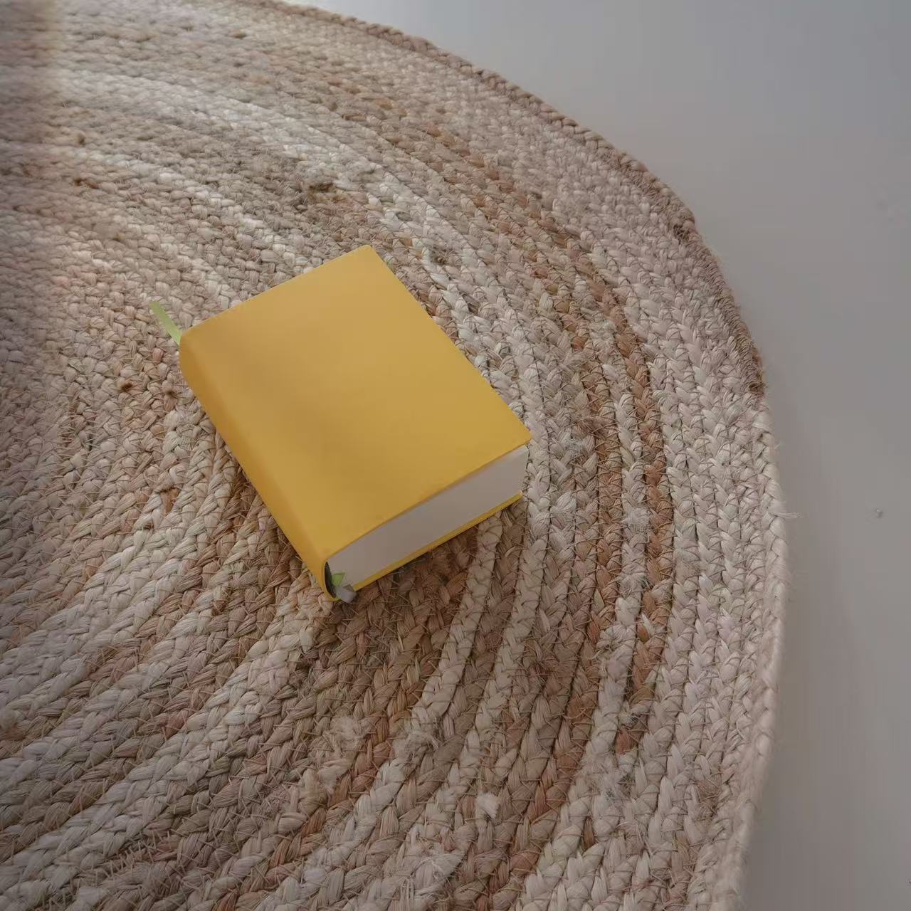 夏季に適した天然ジュート製カーペット（Galaxy）